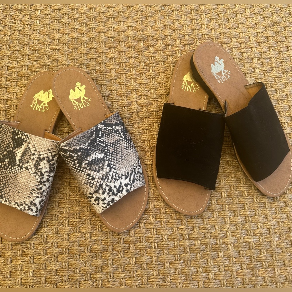 Camel Toes Slide Sandals 2 pairs Size 7